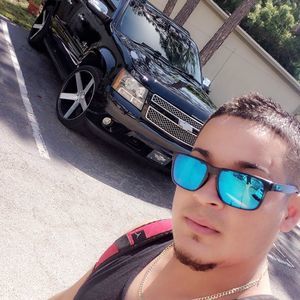 Meet your Posher, Adan